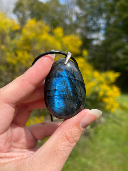 Blue Flash Labradorite Pendant Necklace for Energetic Protection