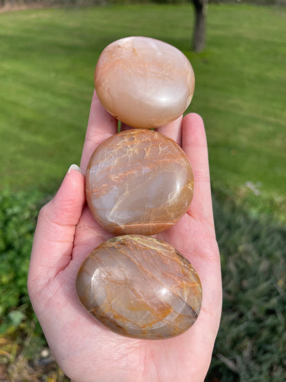 Flashy Peach Moonstone Palmstone